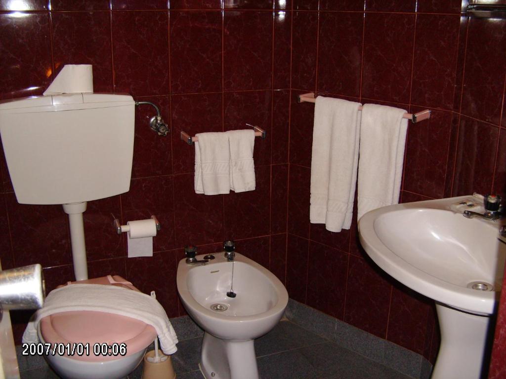 Olhos Pretos Hotell Caldas Da Rainha Rum bild